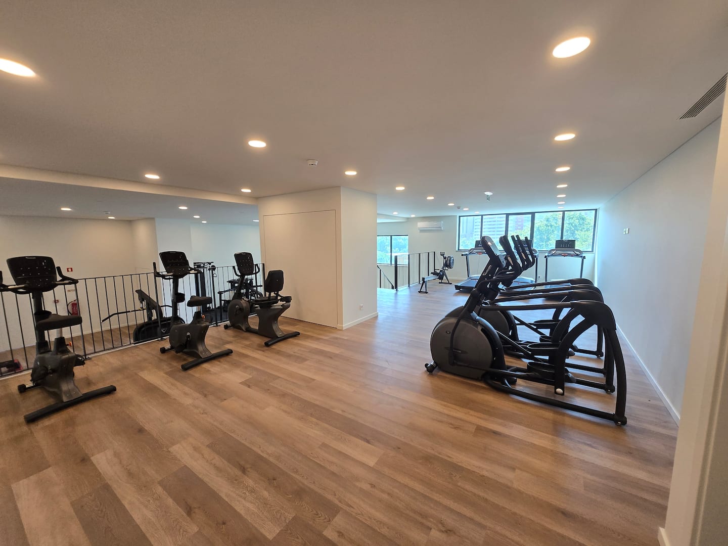 Building gym